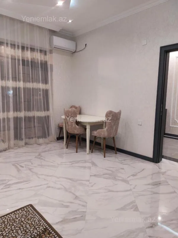 Satılır 4 otaqlı həyət evi 148 m²