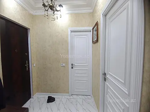 Satılır 4 otaqlı köhnə tikili 86 m²