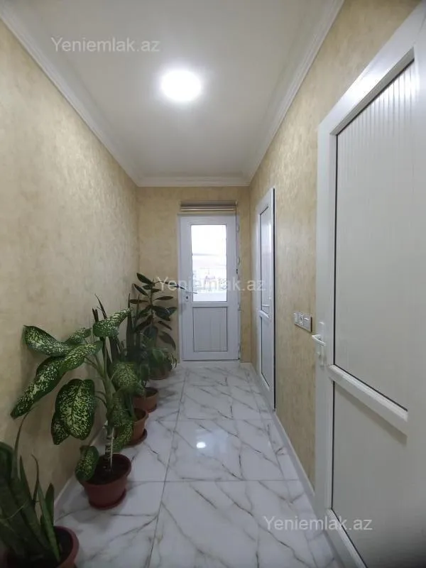 Satılır 4 otaqlı köhnə tikili 86 m²