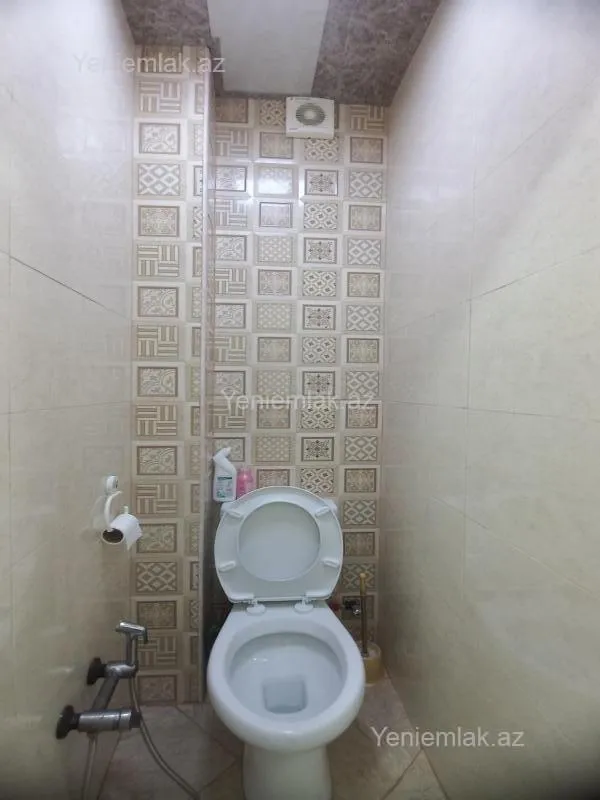 Satılır 4 otaqlı köhnə tikili 86 m²