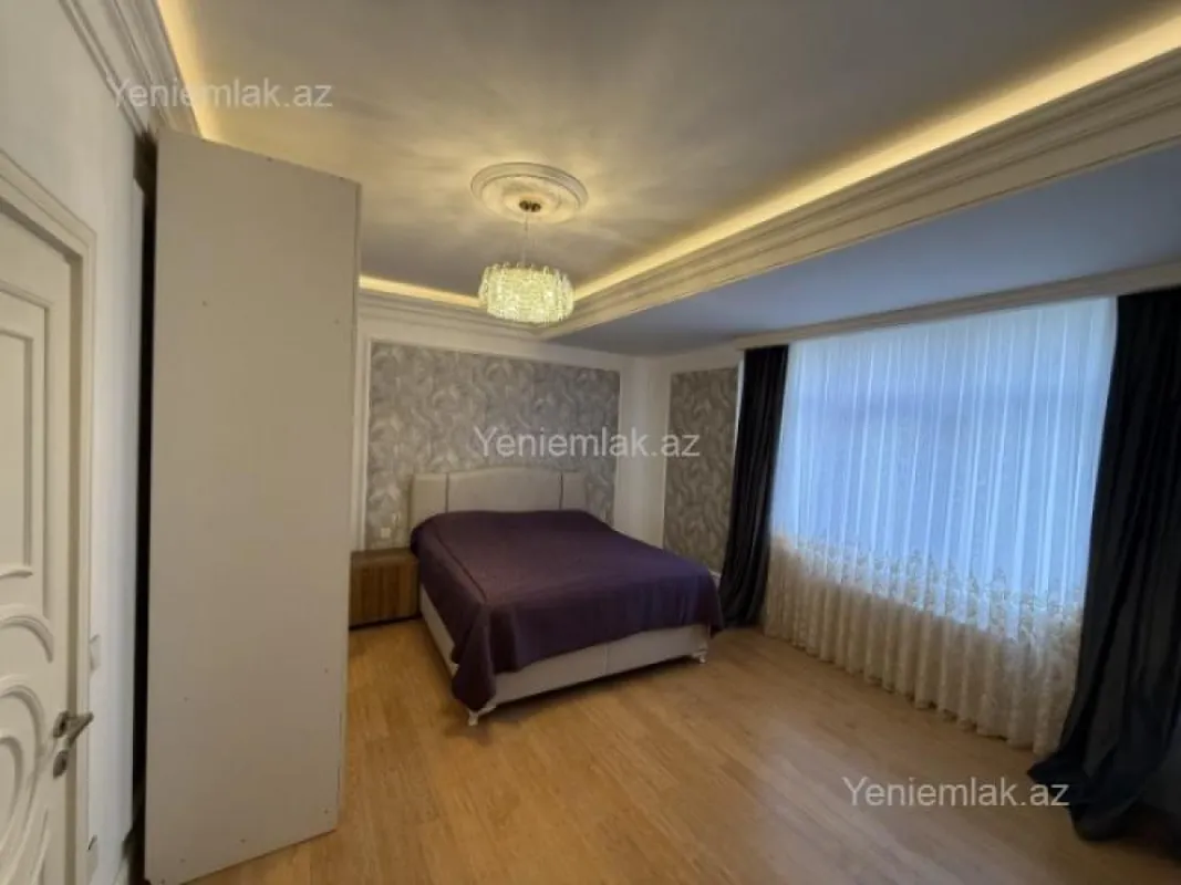 Satılır 3 otaqlı yeni tikili 120 m²