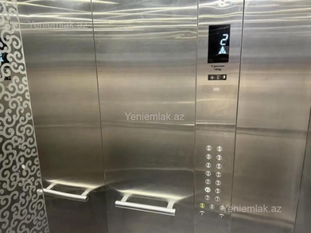 Satılır 3 otaqlı yeni tikili 120 m²