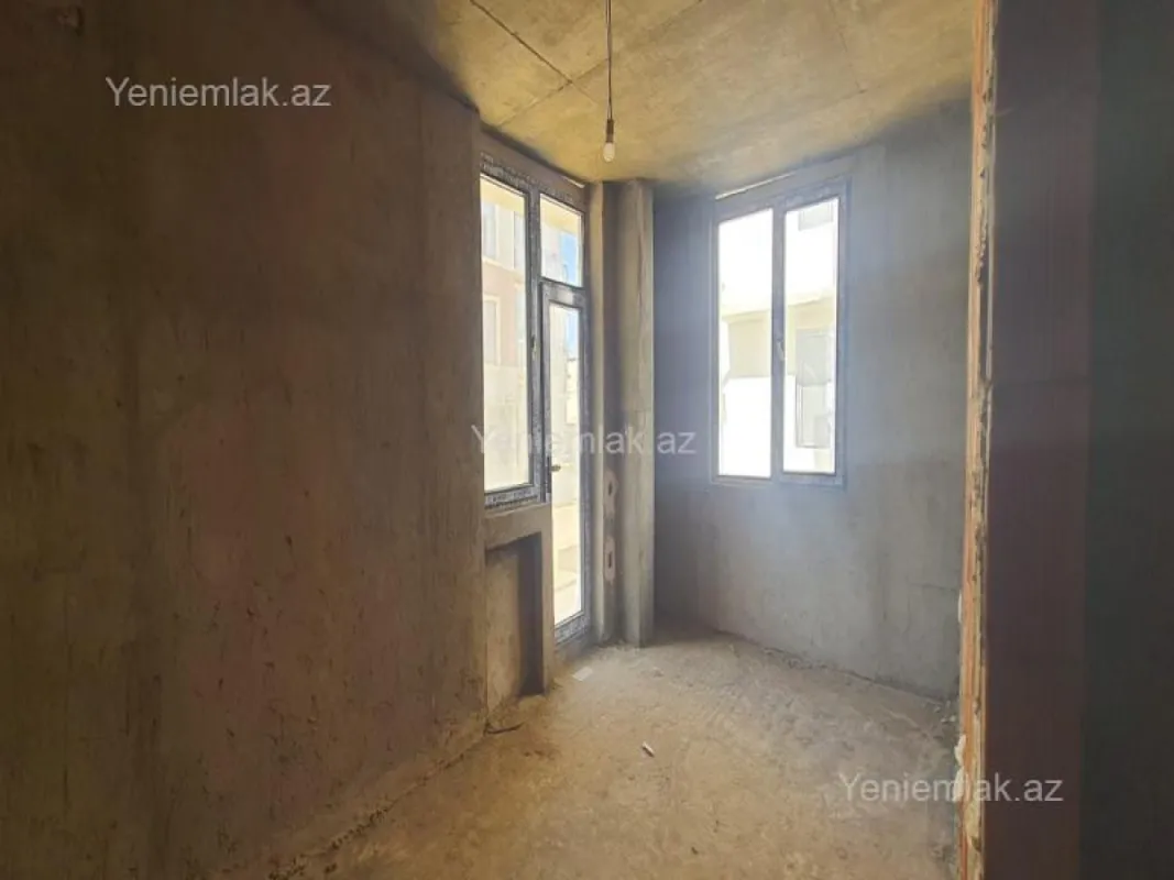 Satılır 2 otaqlı yeni tikili 60 m²