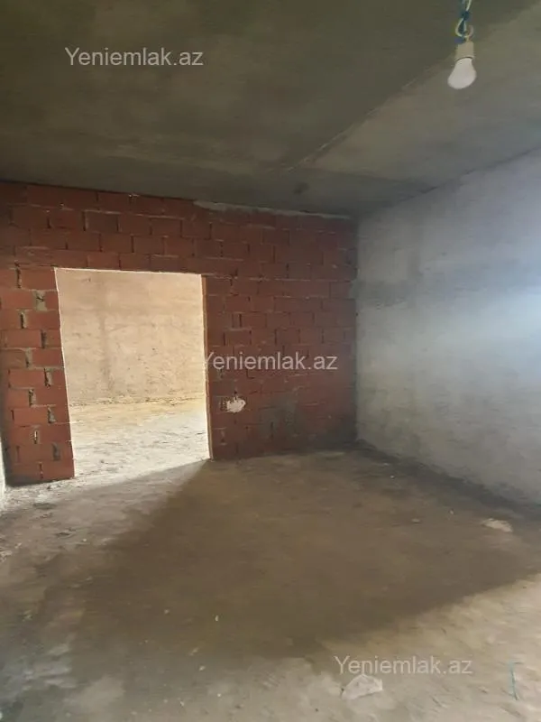 Satılır 2 otaqlı yeni tikili 60 m²
