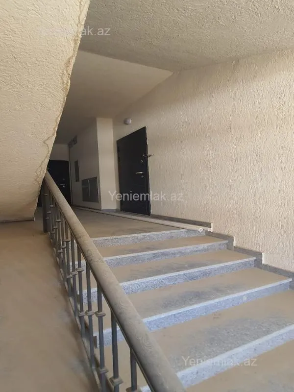 Satılır 2 otaqlı yeni tikili 60 m²