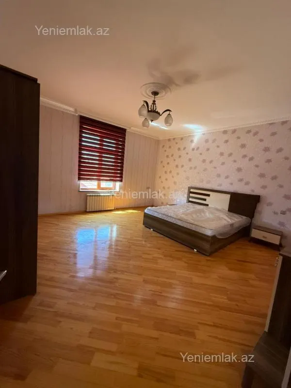 Satılır 6 otaqlı həyət evi 280 m²