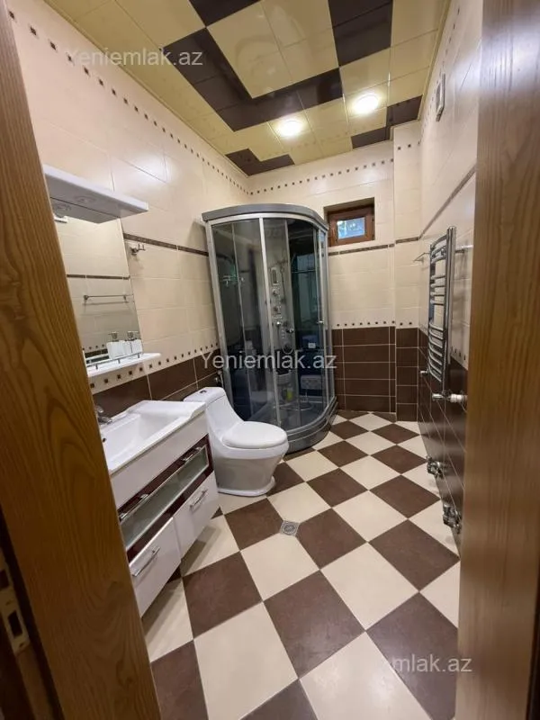 Satılır 6 otaqlı həyət evi 280 m²