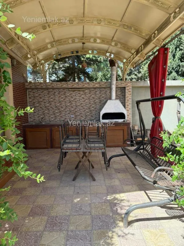 Satılır 6 otaqlı həyət evi 280 m²