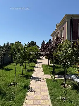 Satılır 6 otaqlı həyət evi 280 m²