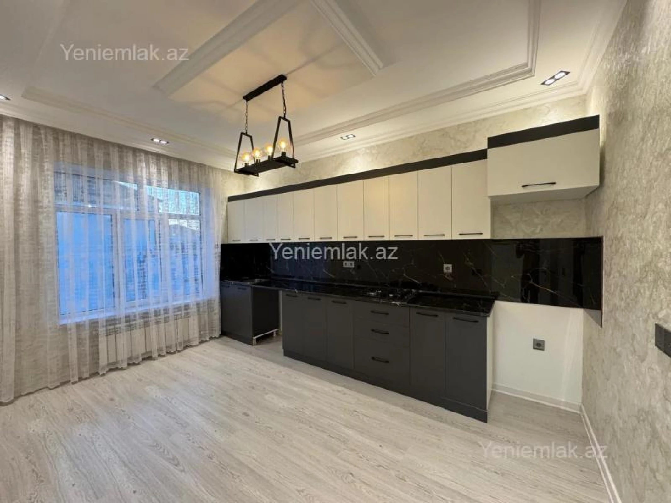 Satılır 4 otaqlı həyət evi 125 m²
