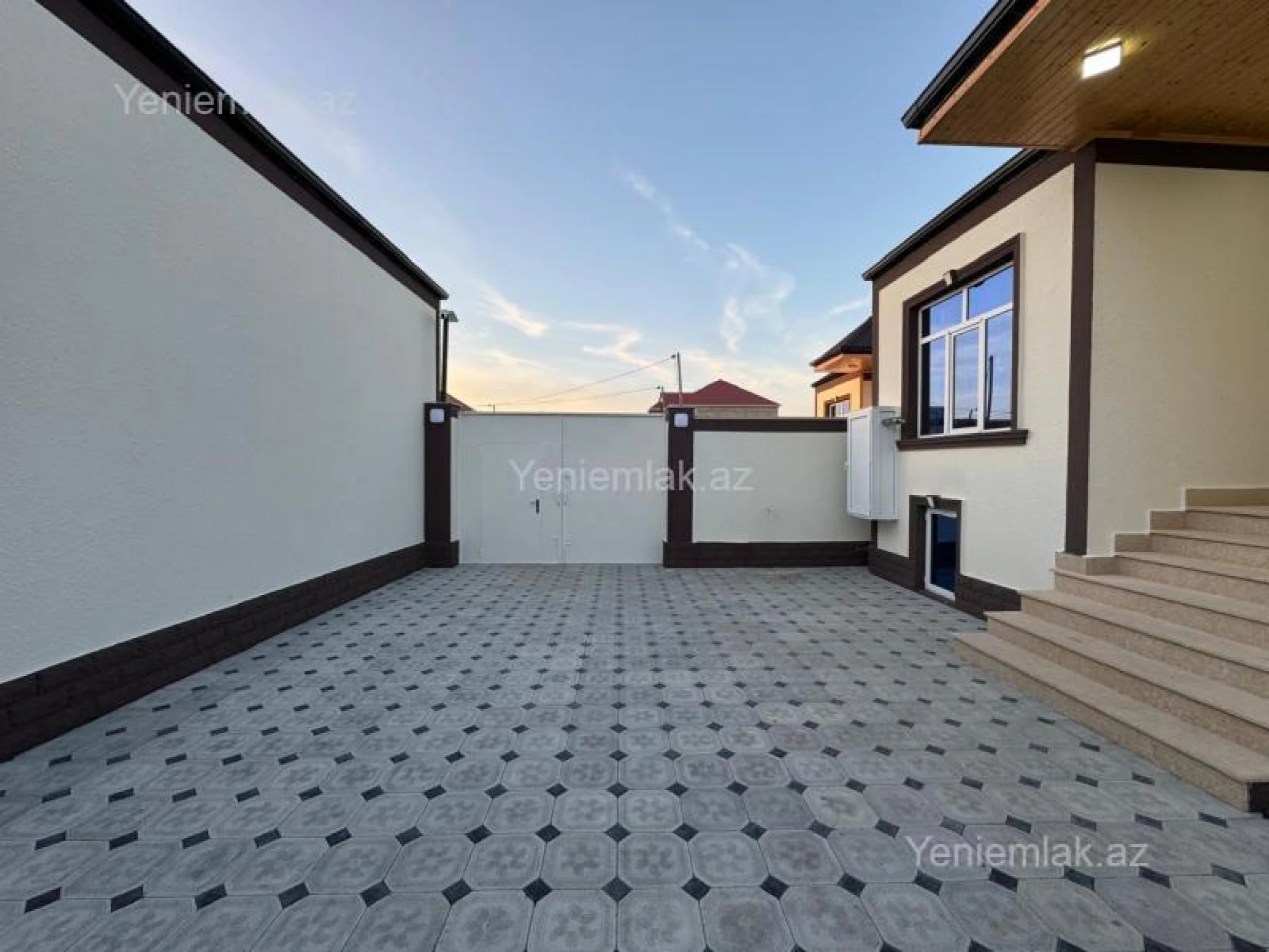 Satılır 4 otaqlı həyət evi 125 m²