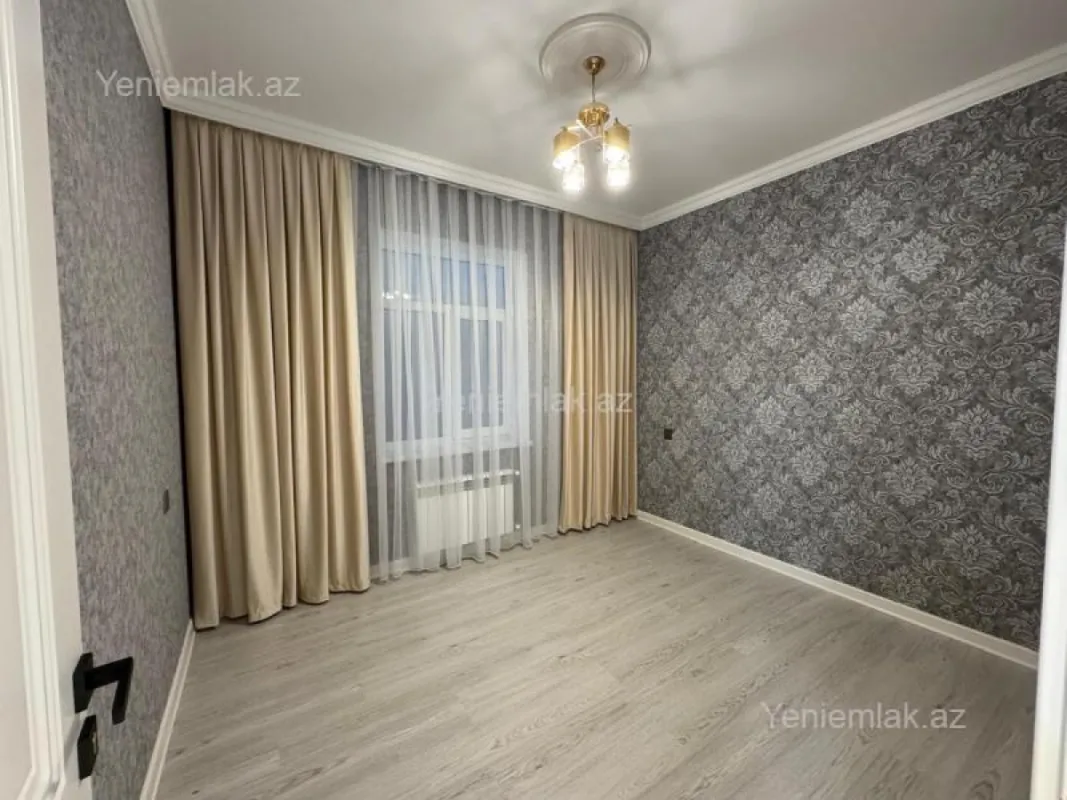 Satılır 4 otaqlı həyət evi 125 m²