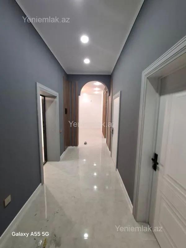 Satılır 4 otaqlı həyət evi 135 m²