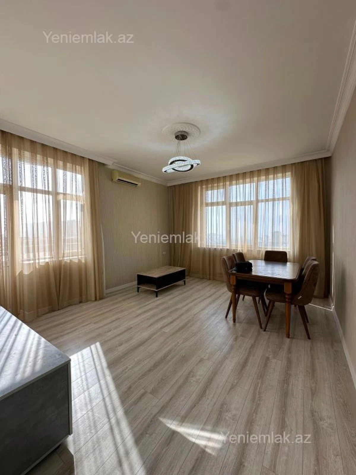 Satılır 2 otaqlı yeni tikili 82 m²