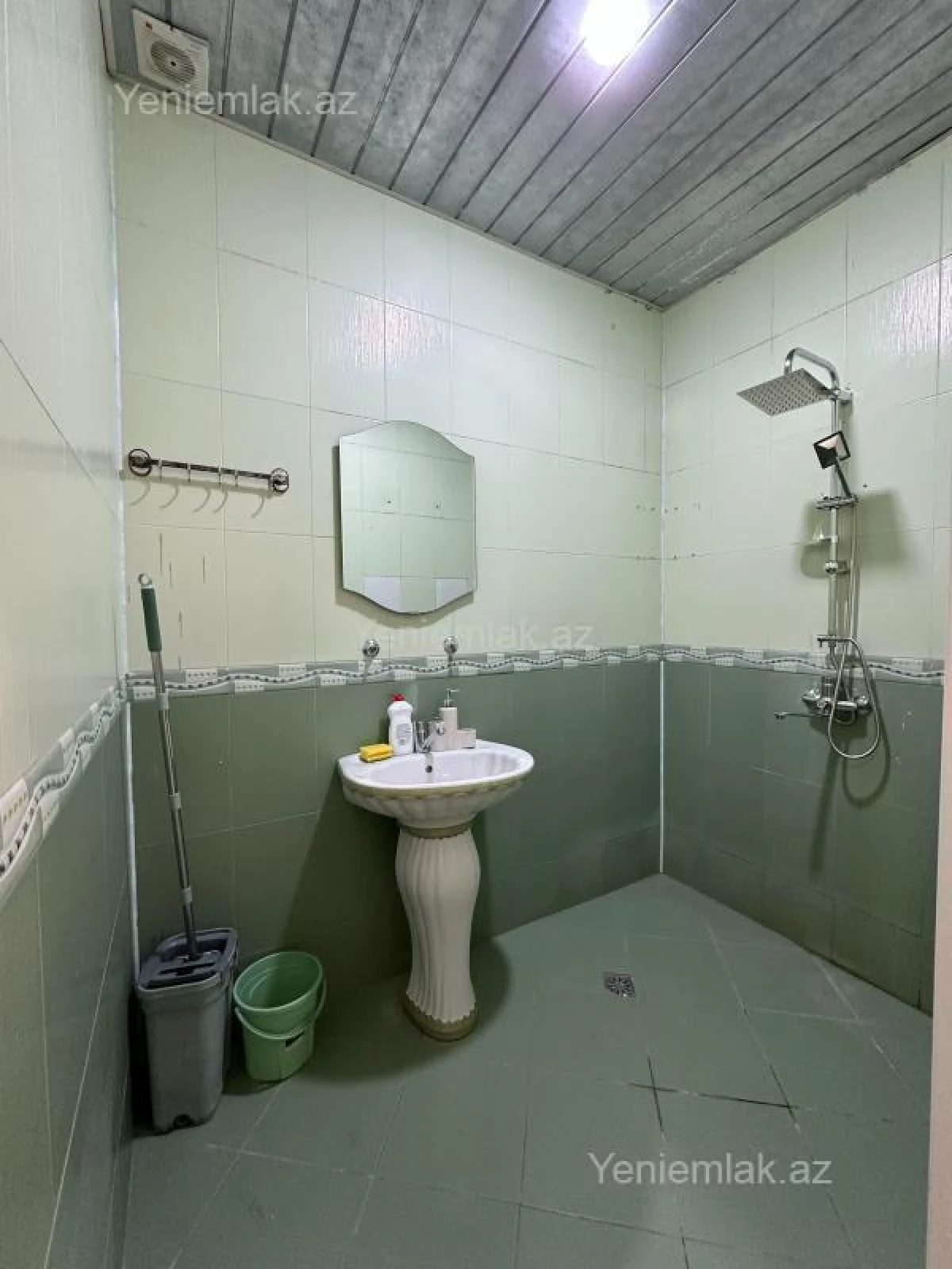 Satılır 2 otaqlı yeni tikili 82 m²