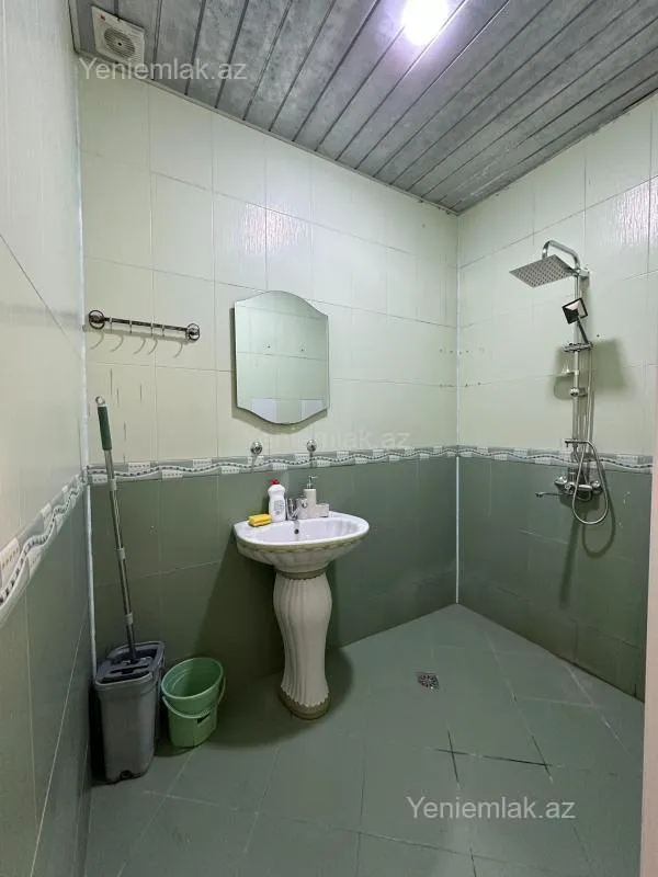 Satılır 2 otaqlı yeni tikili 82 m²