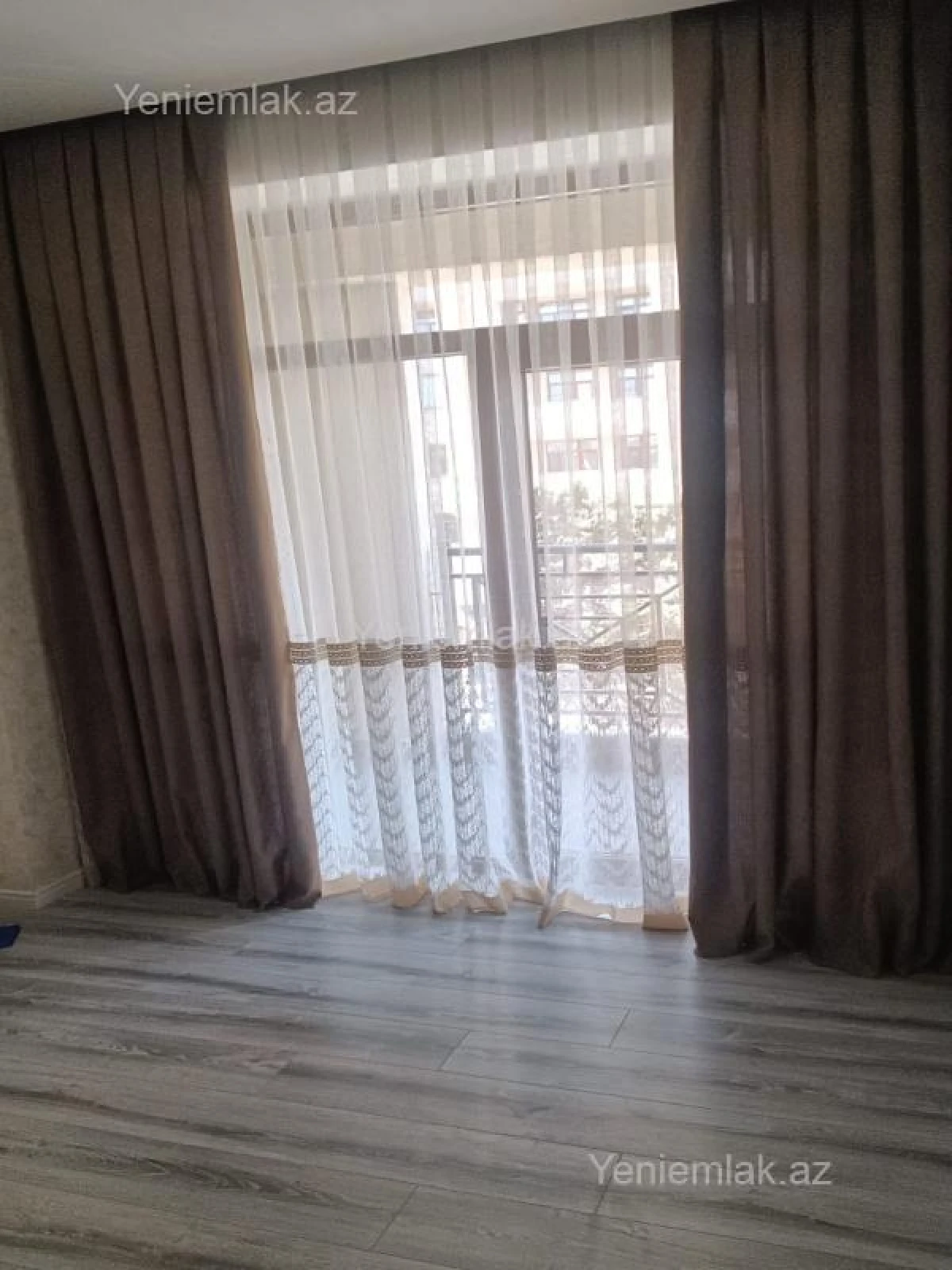 Satılır 2 otaqlı yeni tikili 61 m²