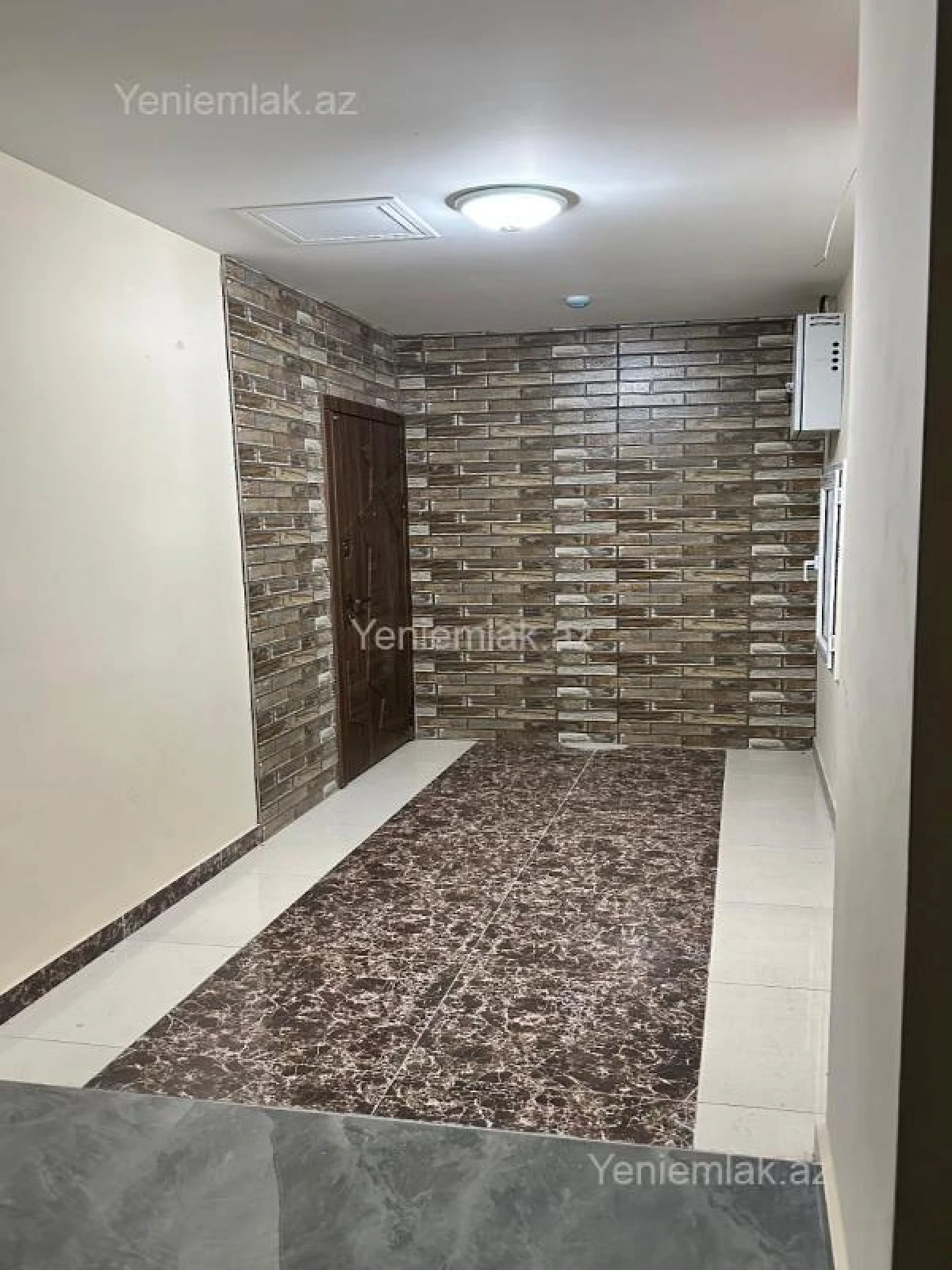 Satılır 2 otaqlı yeni tikili 61 m²