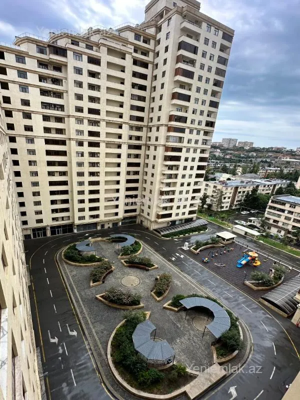 Satılır 2 otaqlı yeni tikili 61 m²