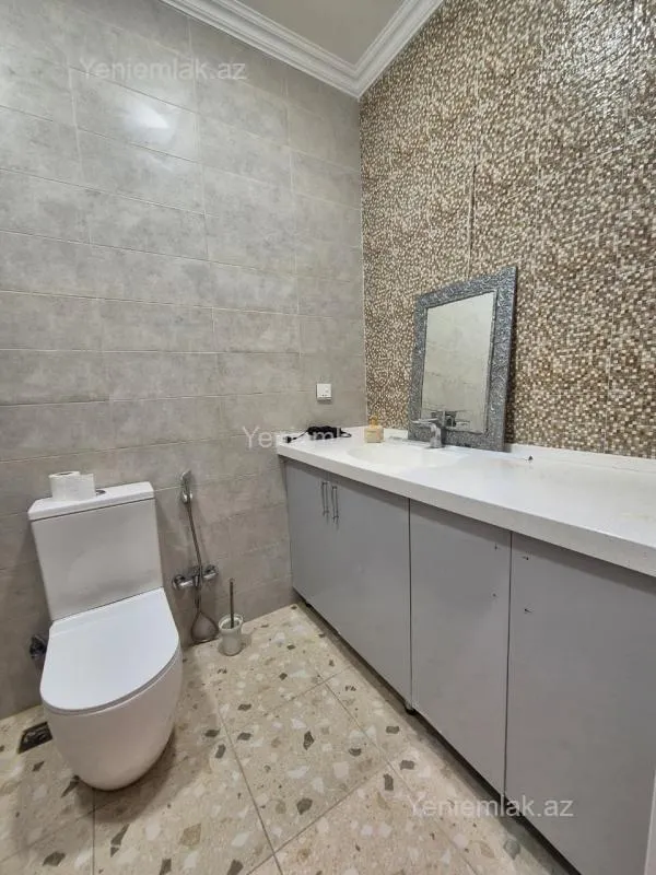 Satılır 2 otaqlı yeni tikili 65 m²