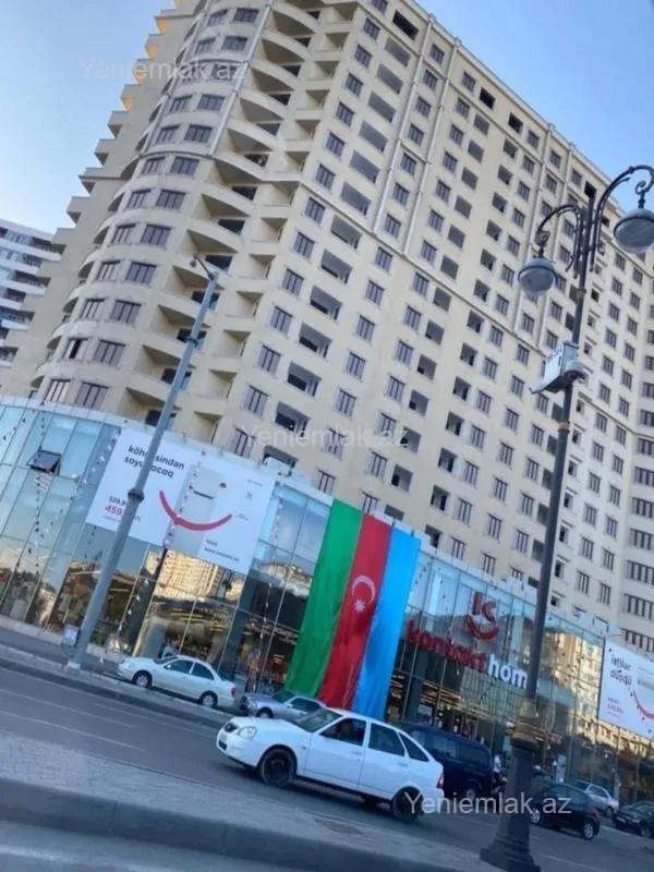 Satılır 3 otaqlı yeni tikili 145 m²