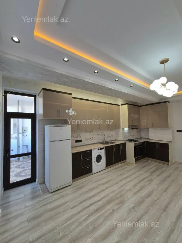 Satılır 3 otaqlı yeni tikili 145 m²