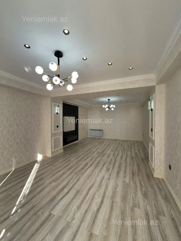 Satılır 3 otaqlı yeni tikili 145 m²
