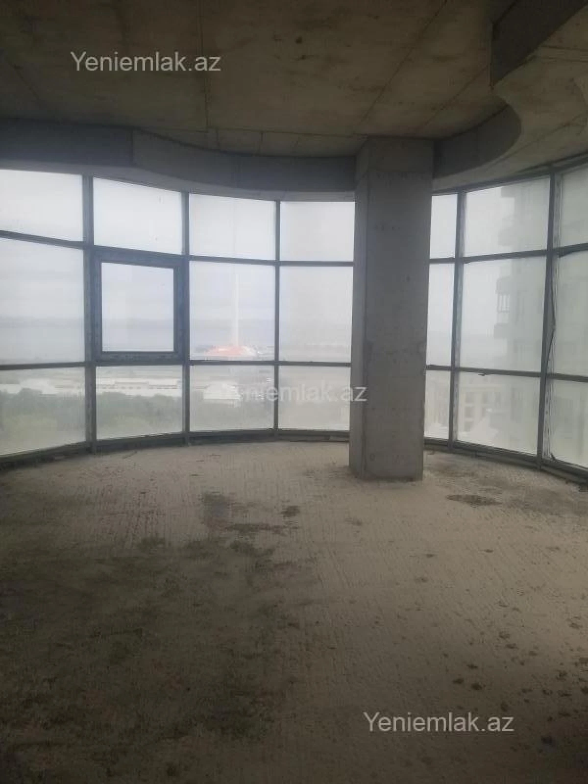 Satılır 4 otaqlı yeni tikili 185 m²