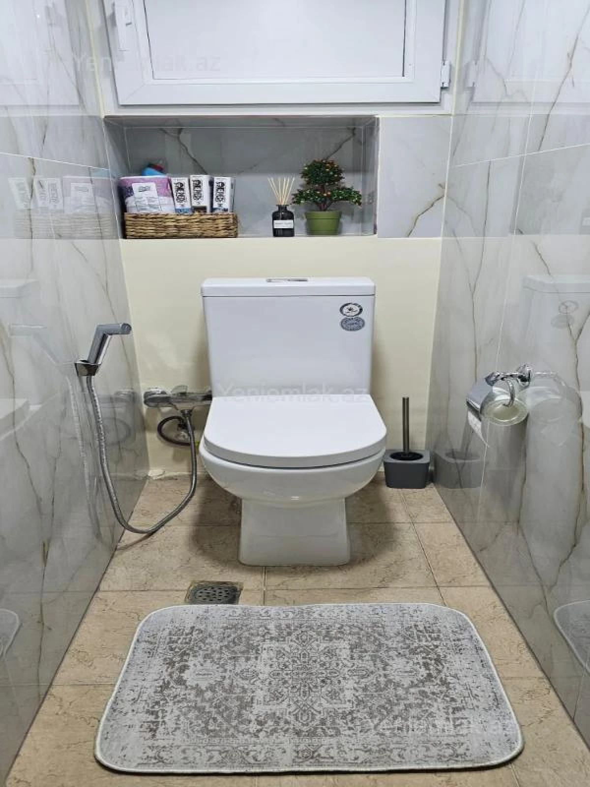 Satılır 3 otaqlı köhnə tikili 80 m²