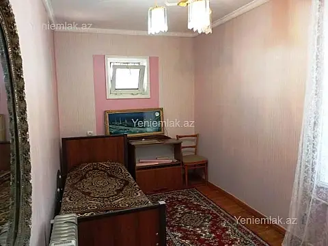 Satılır 2 otaqlı köhnə tikili 50 m²