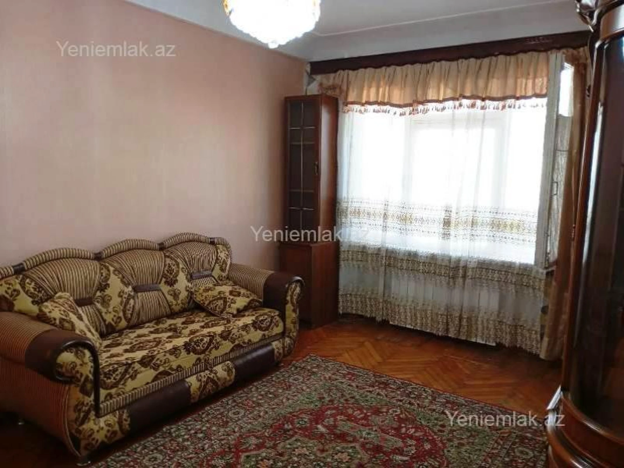 Satılır 2 otaqlı köhnə tikili 50 m²