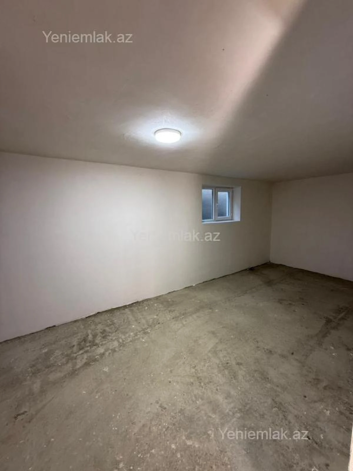 Satılır 6 otaqlı həyət evi 120 m²