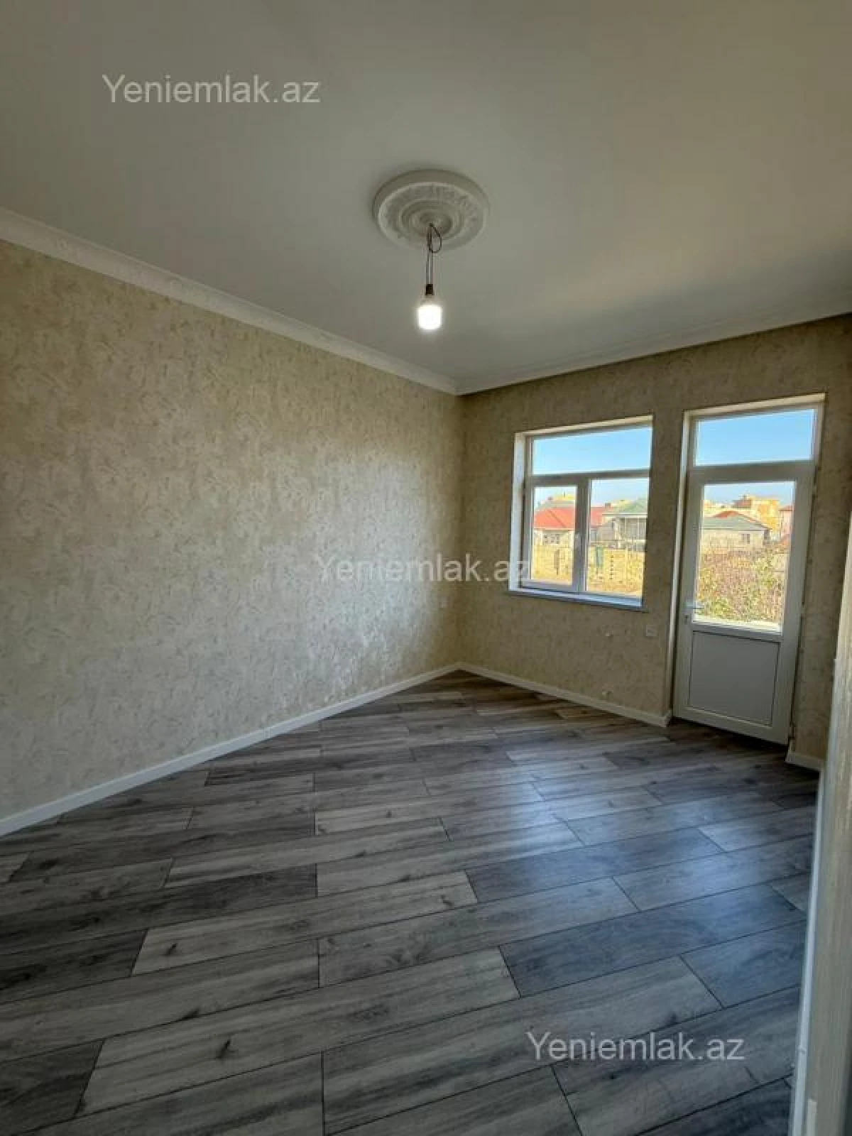 Satılır 6 otaqlı həyət evi 120 m²
