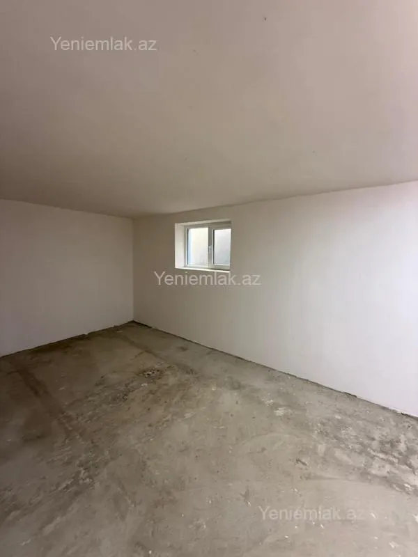 Satılır 6 otaqlı həyət evi 120 m²