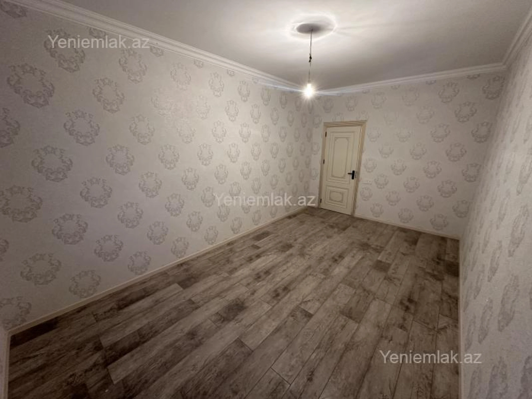 Satılır 4 otaqlı həyət evi 180 m²