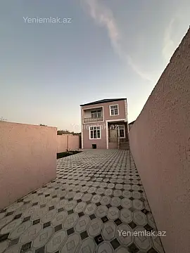 Satılır 4 otaqlı həyət evi 180 m²