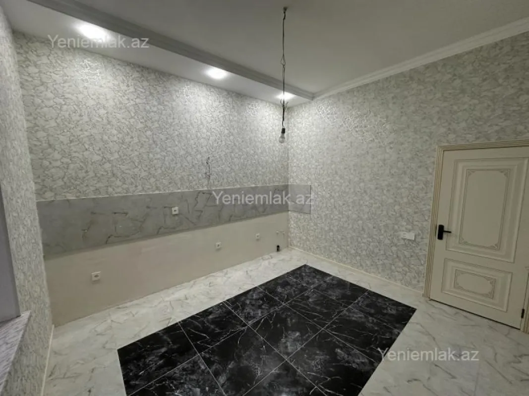 Satılır 4 otaqlı həyət evi 180 m²