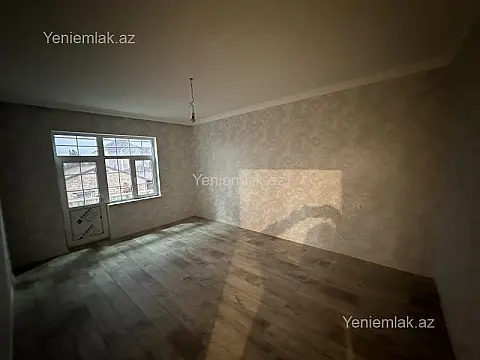 Satılır 4 otaqlı həyət evi 180 m²