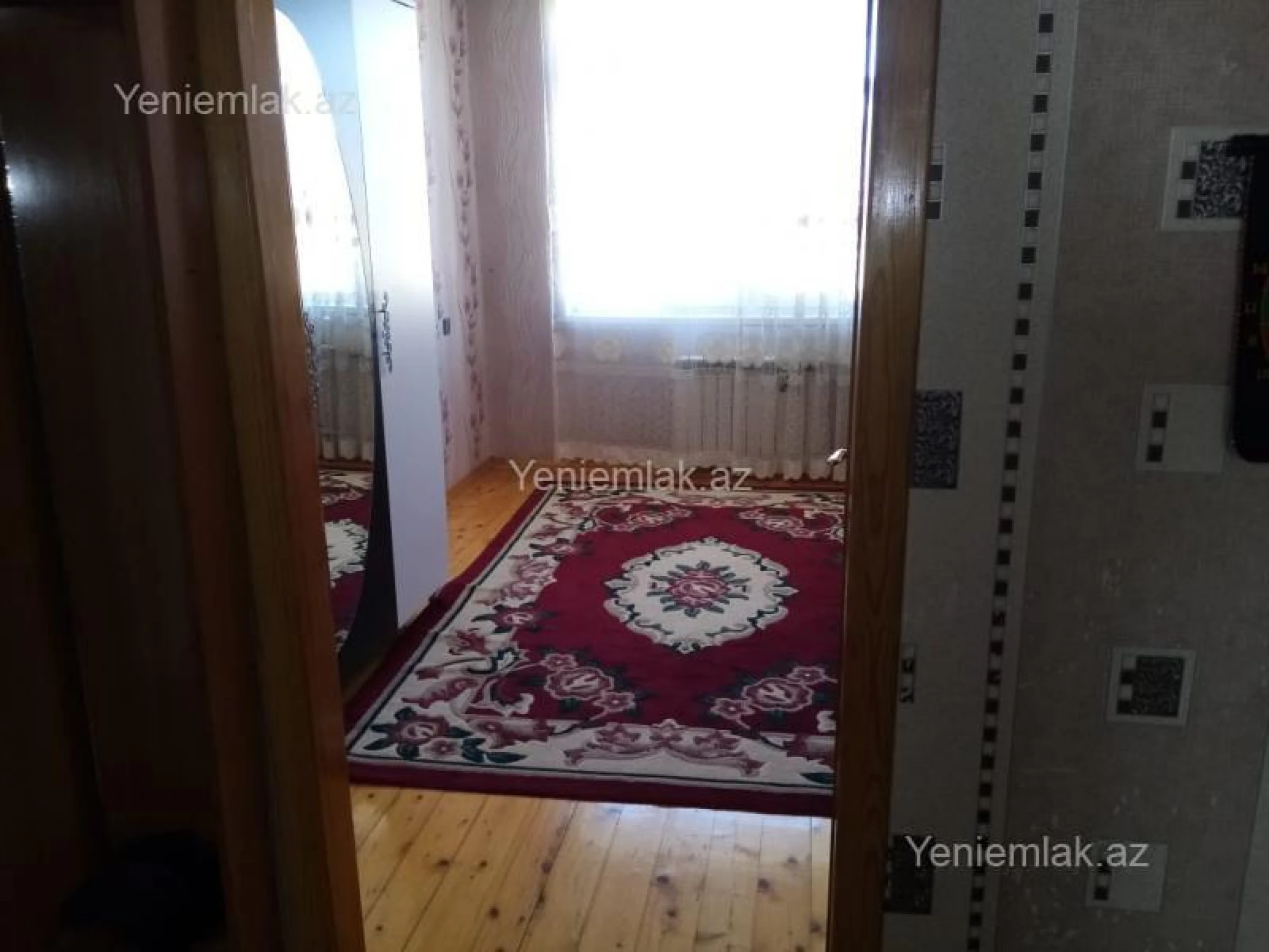 Satılır 3 otaqlı köhnə tikili 72 m²