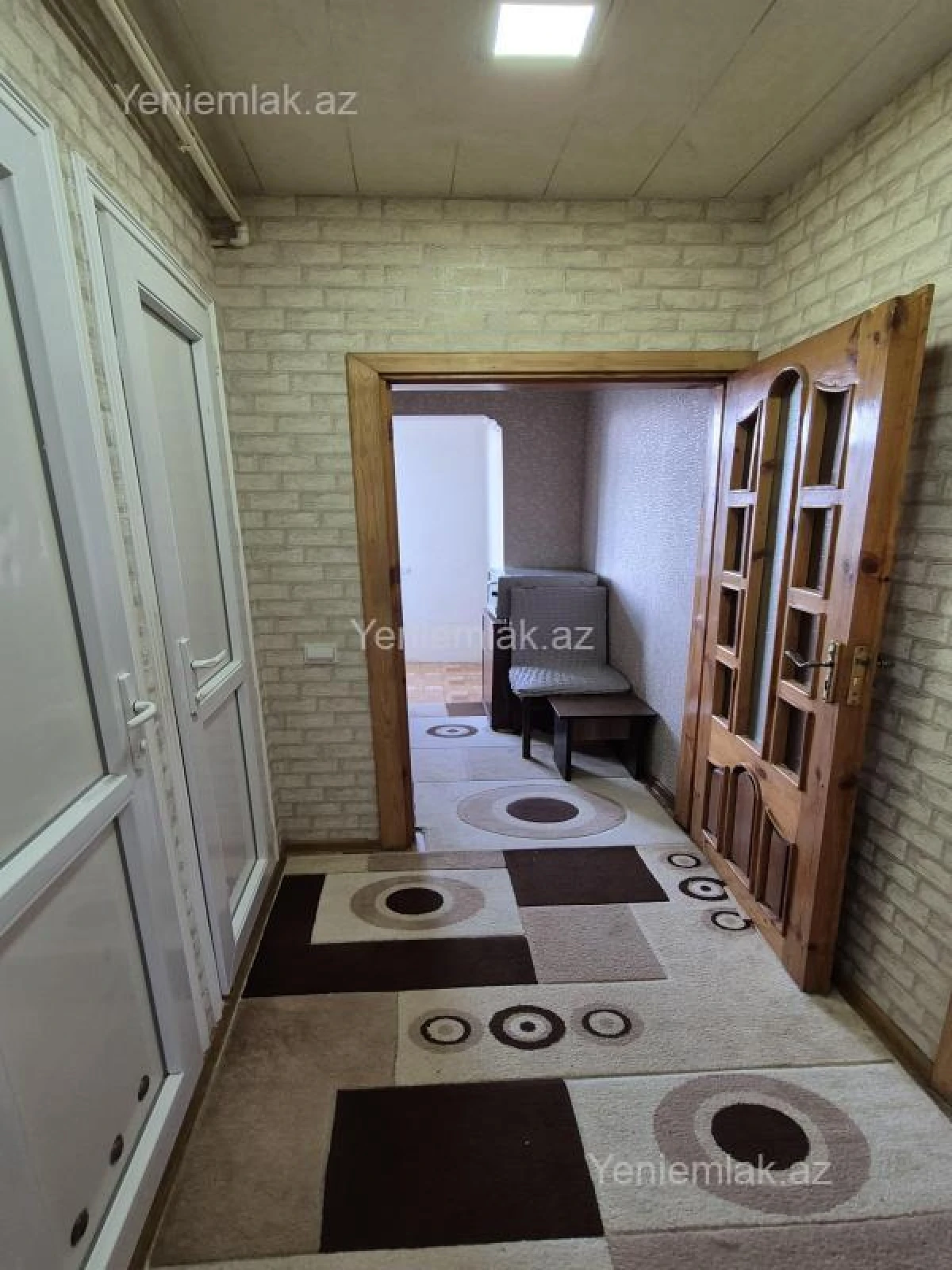 Satılır 3 otaqlı köhnə tikili 72 m²