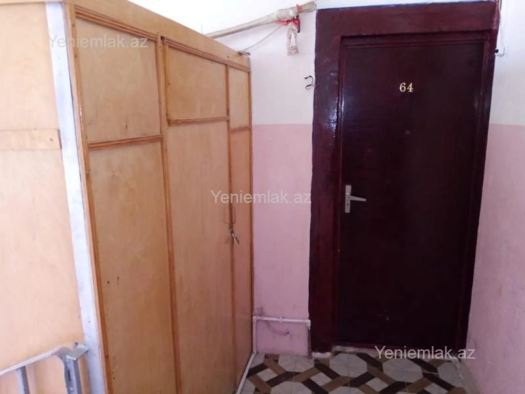 Satılır 3 otaqlı köhnə tikili 72 m²