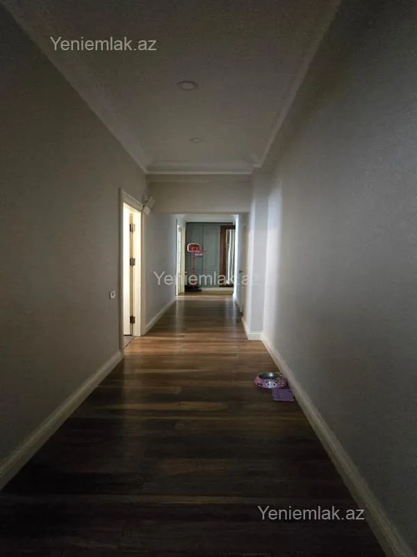Satılır 3 otaqlı yeni tikili 115 m²