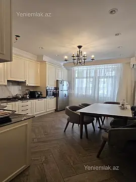 Satılır 3 otaqlı yeni tikili 115 m²