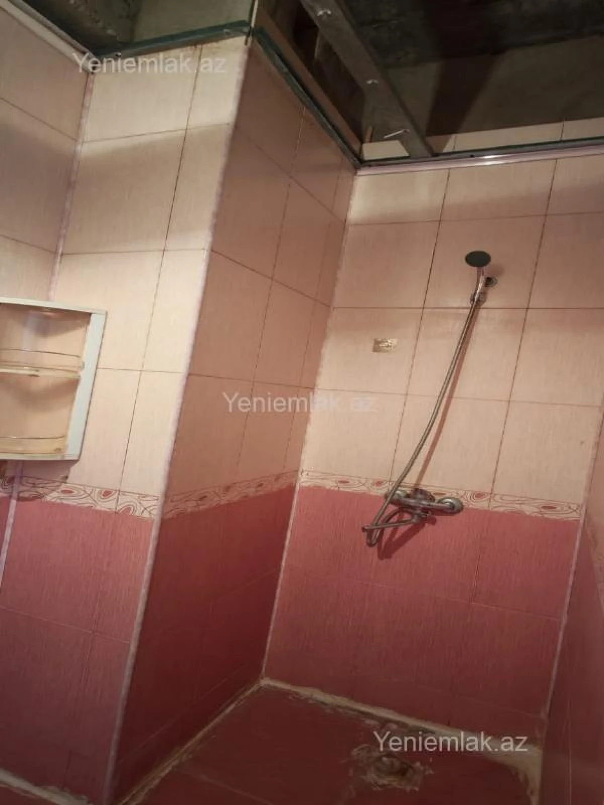 Satılır 2 otaqlı yeni tikili 96 m²