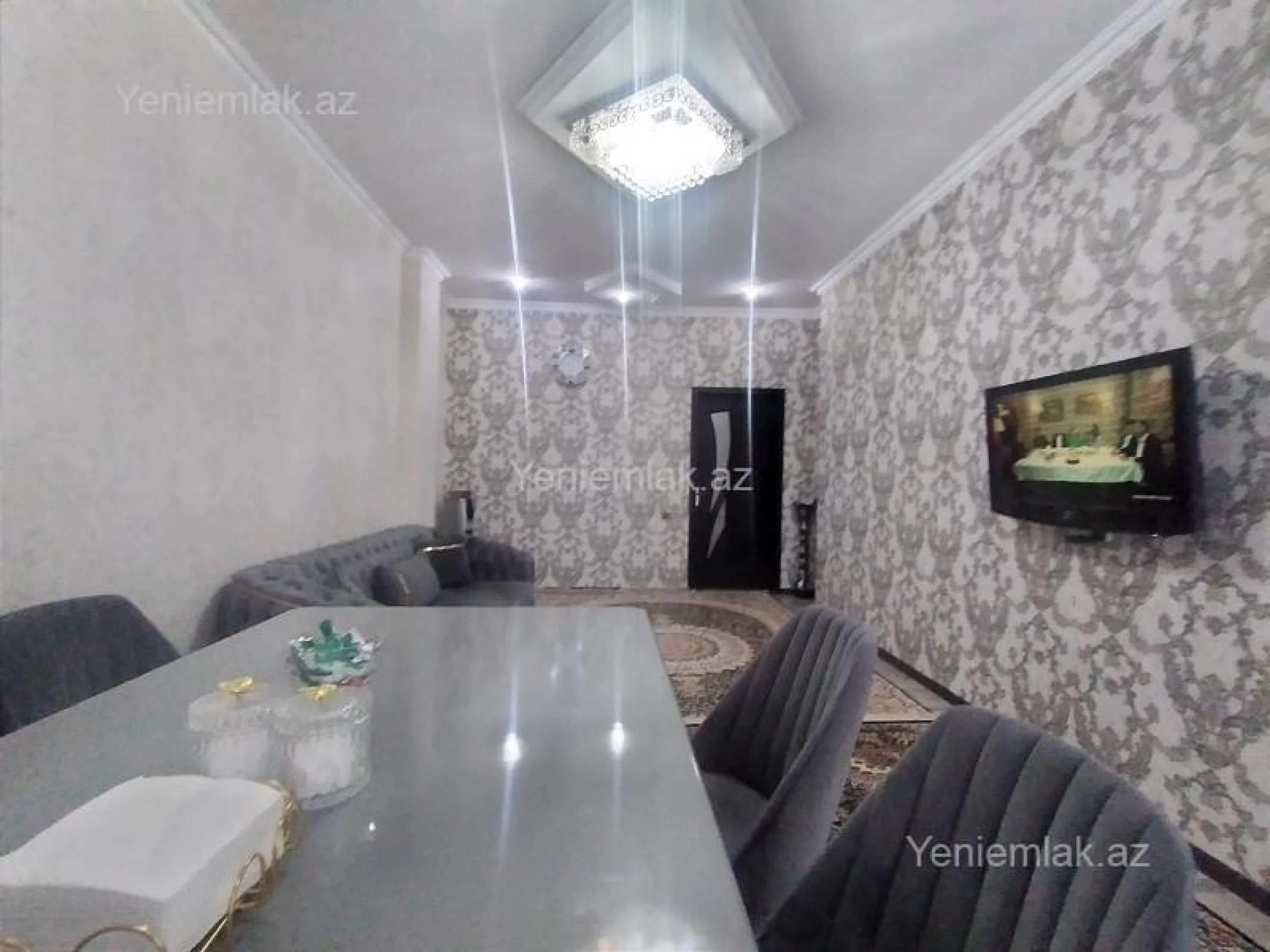 Satılır 3 otaqlı yeni tikili 95 m²