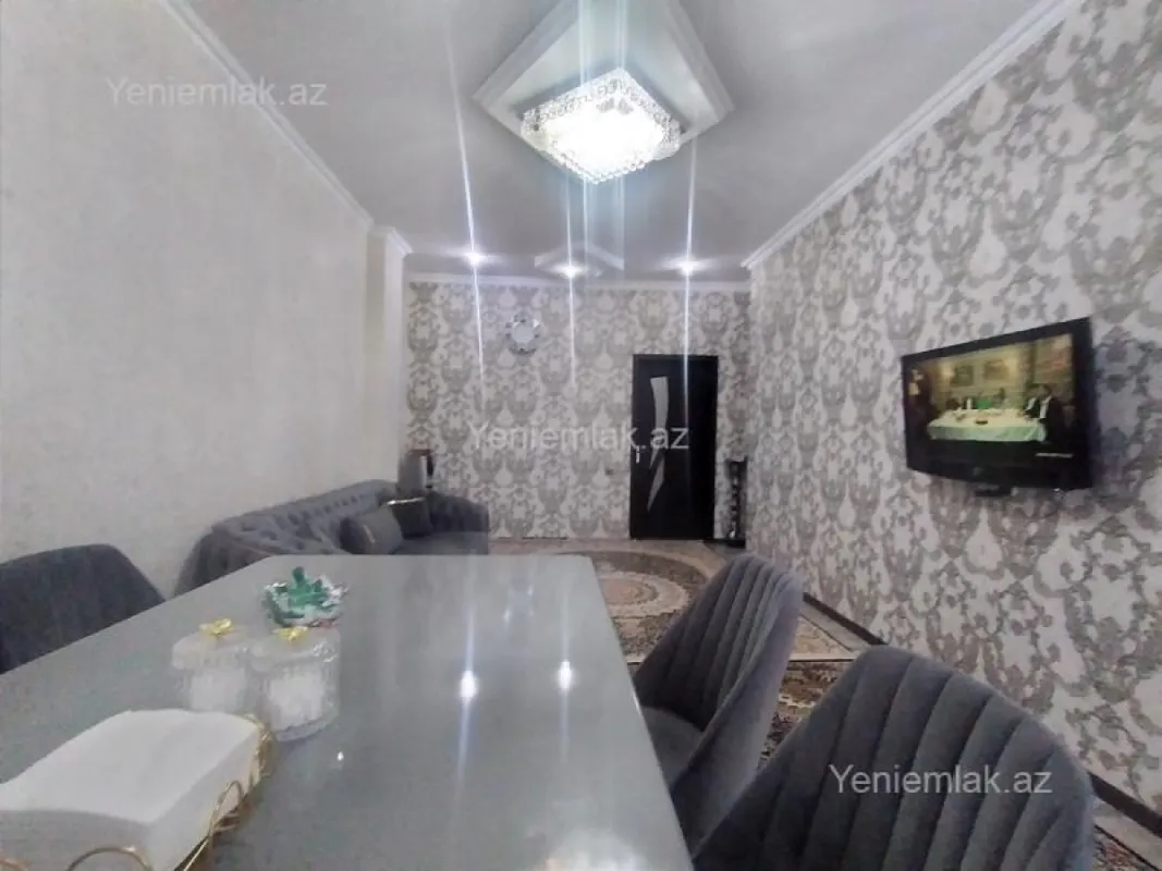 Satılır 3 otaqlı yeni tikili 95 m²