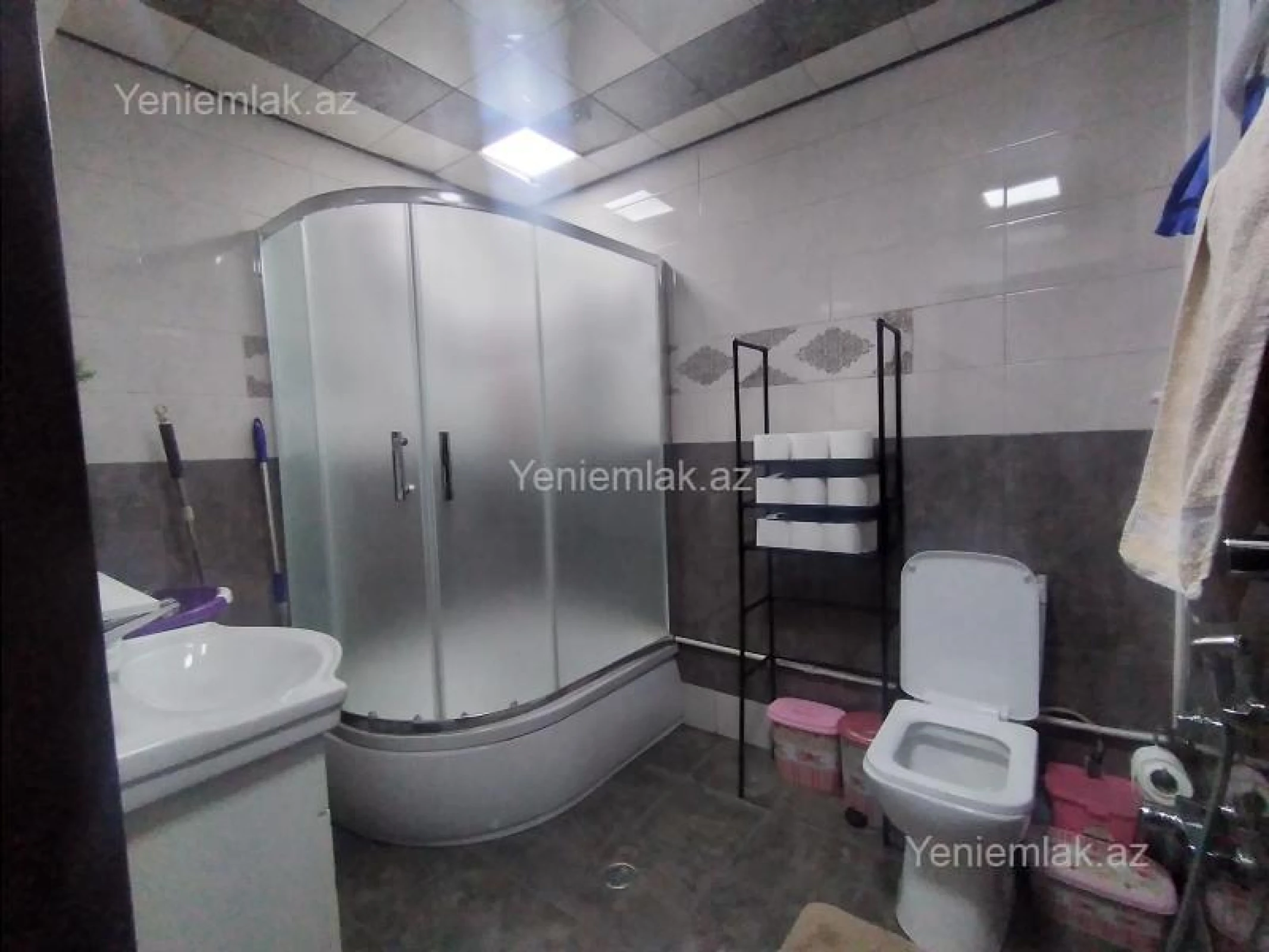 Satılır 3 otaqlı yeni tikili 95 m²