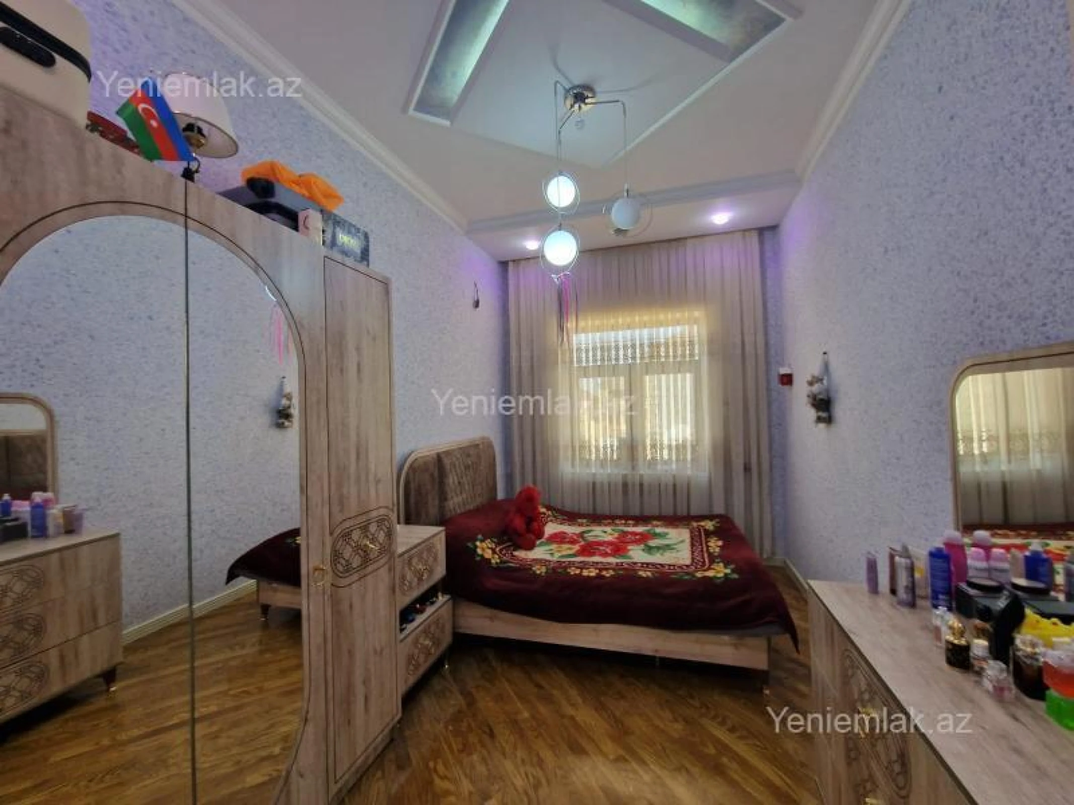 Satılır 6 otaqlı həyət evi 224 m²