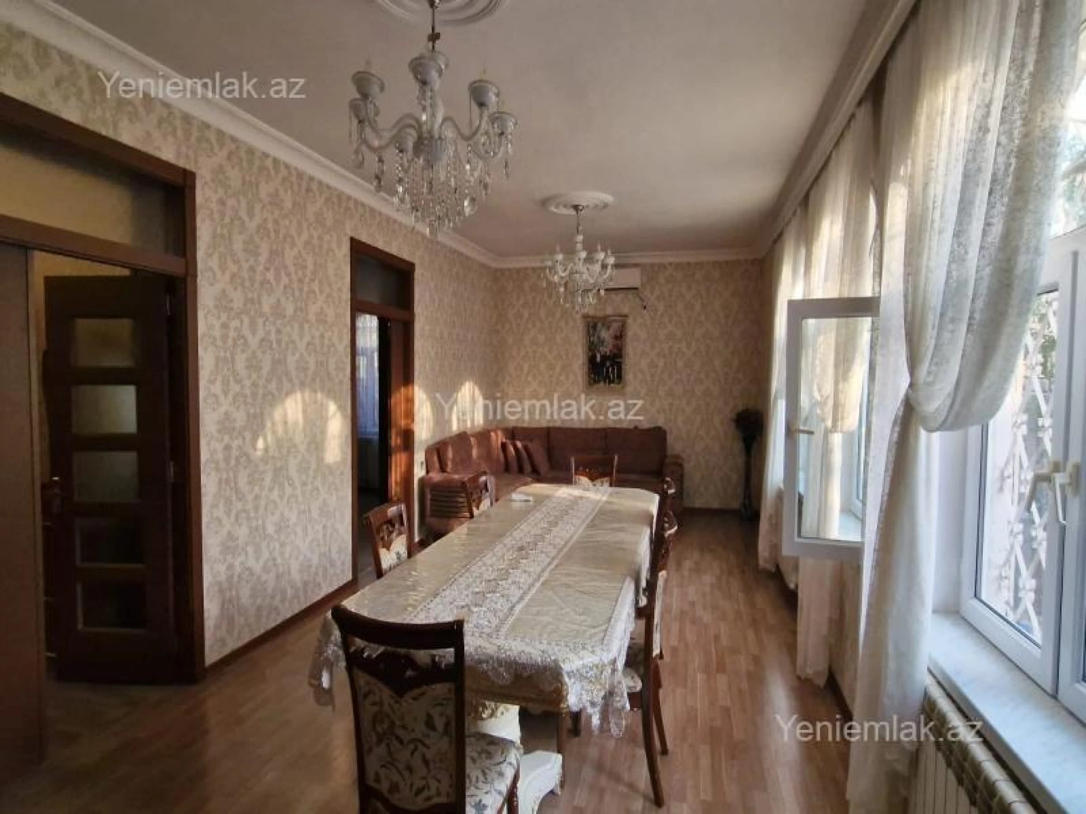 Satılır 4 otaqlı həyət evi 184 m²