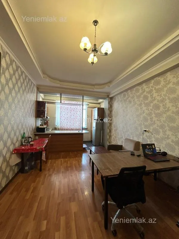Satılır 2 otaqlı yeni tikili 71 m²